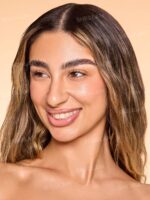 تینت پوست شیگلم Dew and Done کرمپودری با SPF20 رنگ Nude