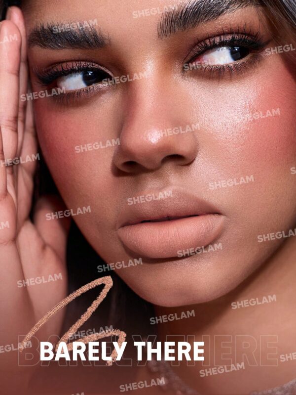 خط لب حجم دهنده شیگلم مدل Bold Booster رنگ Barely There