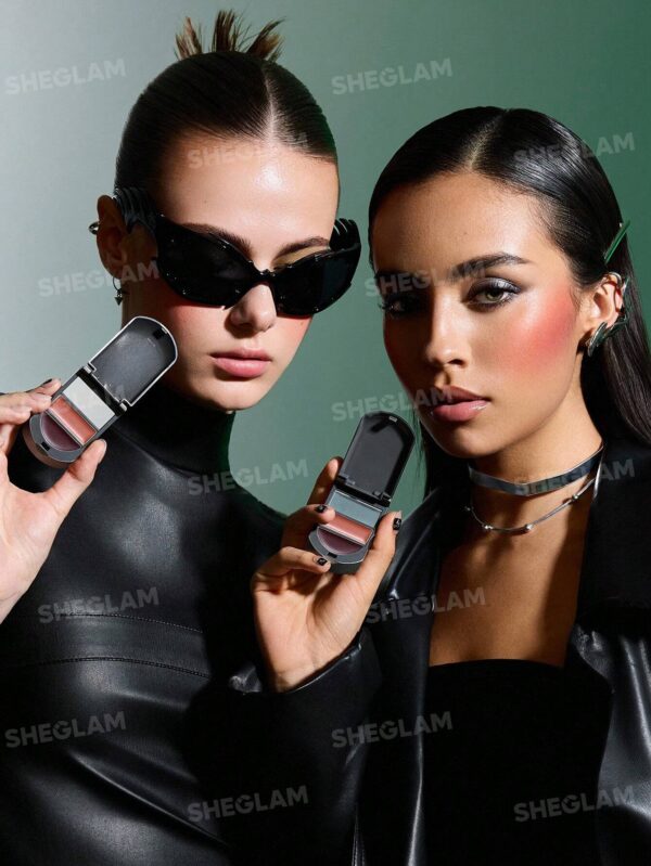 ست لوازم آرایشی شیگلم مدل The Matrix Resurrections