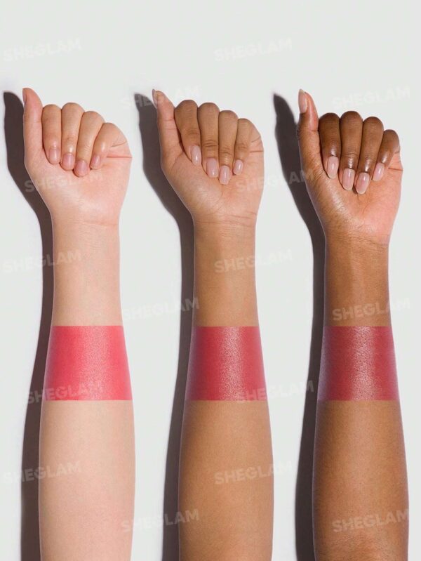 رژگونه قلب ساعتی شیگلم از کالکشن جادوگر شهر از Heart Clock