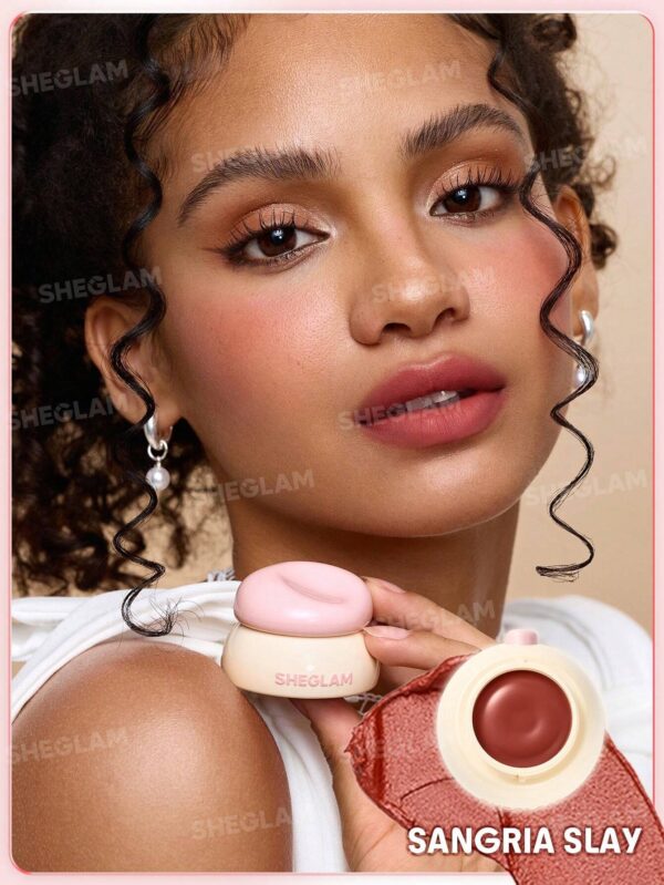 رژلب کاسه ای جیبی شیگلم مدل Bounce Putty رنگ Sangria Slay