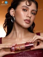 پرایمر براق کننده پوست شیگلم مدل سوپرمن Good Grip Glow llluminating Primer