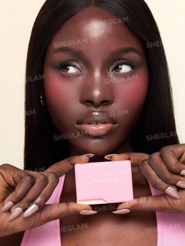 رژگونه شیگلم مدل Dream Touch رنگ Cherry Aura