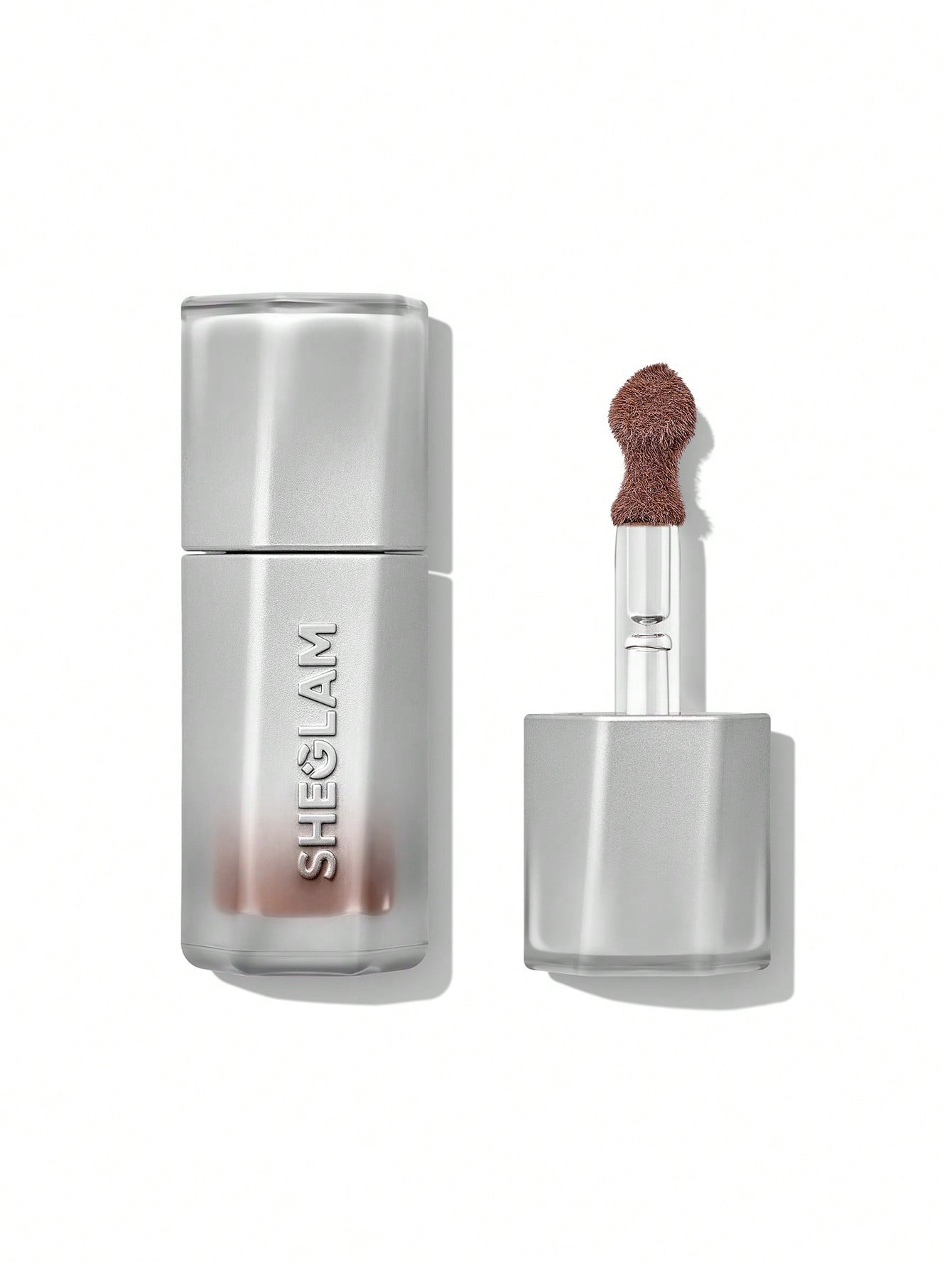 رژلب مایع گلیتری شیگلم رنگ Antique از کالکشن Lustra رژلب مایع گلیتری شیگلم رنگ Antique از کالکشن Lustra