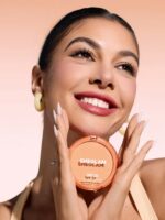 پودر فیکس شیگلم SPF دار مدل Insta Ready Sunset Blur رنگ Netural Linen