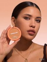 پودر فیکس شیگلم SPF دار مدل Insta Ready Sunset Blur رنگ Smooth Sand